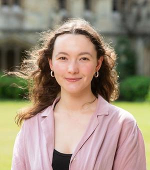 Headshot of student Long 